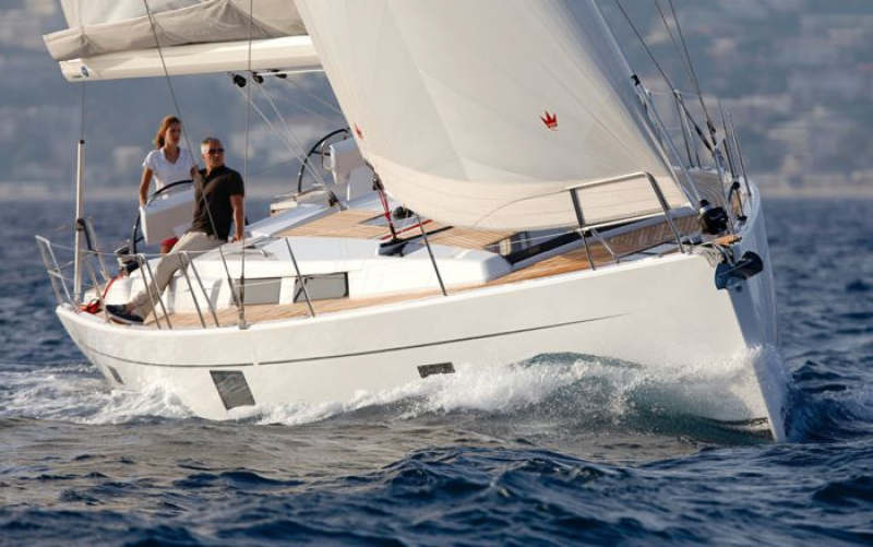 Hanse 445