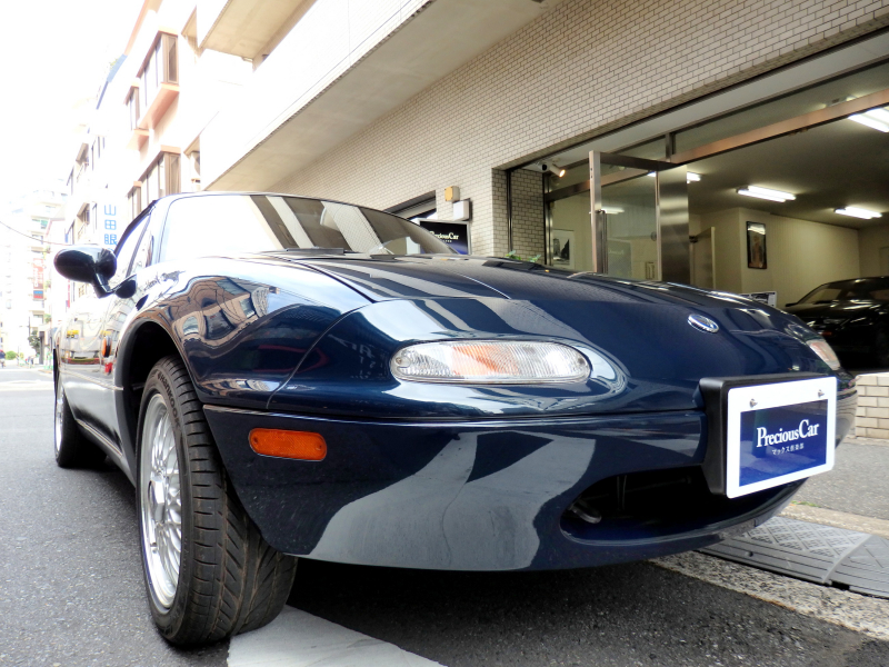 EUNOS ROADSTER 1.8 RS-Limited Special-Edition 5MT 屋内保管禁煙車 入庫。