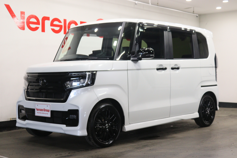 ホンダ N-BOX カスタム　Lターボ　スタイル+ブラック　新車保証継承付　特別仕様車　メモリーナビ　フルセグ　バックカメラ　レーダークルコン　クリアランスソナー　レーンアシスト　衝突被害軽減　踏み間違い防止　ETC　前後ドラレコ　両側電動スライドドア　15AW