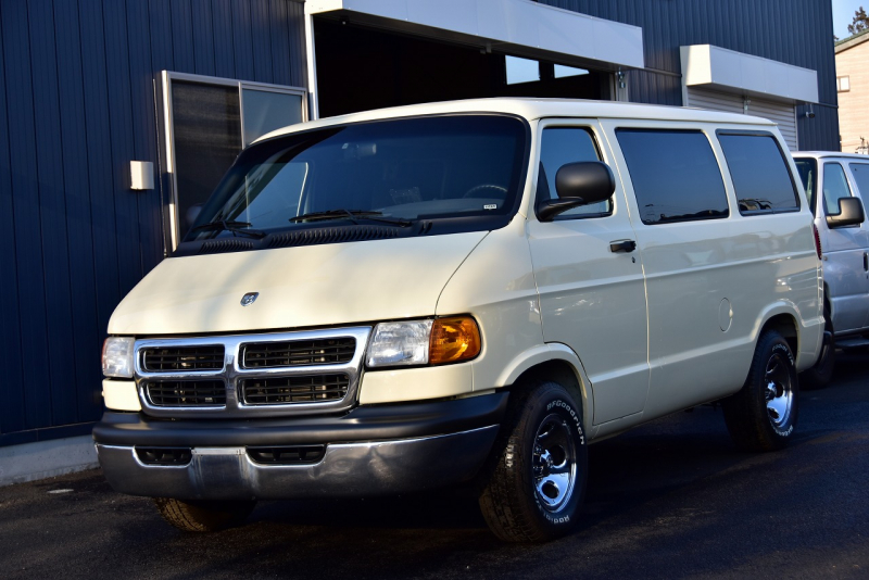 ダッジ バン ラムバン ショートパッセンジャー