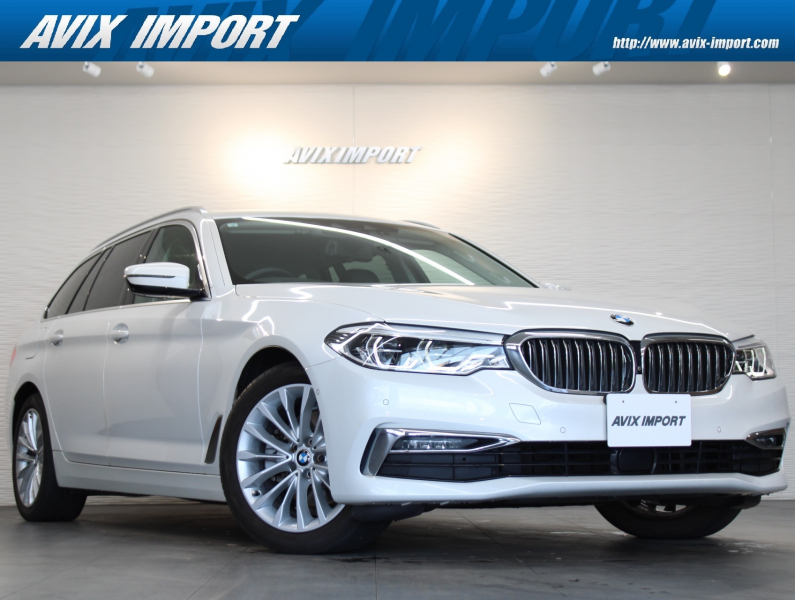 BMW 5シリーズ 523iTRGﾗｸﾞｼﾞｭｱﾘｰ黒革 全席ｼｰﾄﾋｰﾀｰ HDDﾅﾋﾞHUD 3Dﾋﾞｭｰｶﾒﾗ＆PDC Dｱｼｽﾄﾌﾟﾗｽ  LEDﾗｲﾄ 液晶ﾒｰﾀｰ 電動Rｹﾞｰﾄ 専用18AW 禁煙