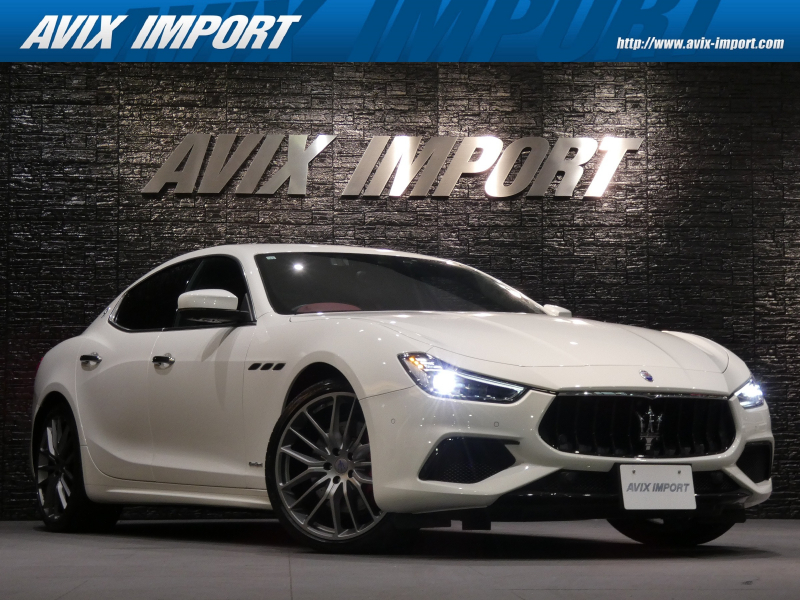 マセラティ ギブリ ｸﾞﾗﾝｽﾎﾟｰﾂ ﾂｰﾘﾝｸﾞﾊﾟｯｹｰｼﾞ ｻﾝﾙｰﾌ ﾚｯﾄﾞｷｬﾘﾊﾟｰ F席ｼｰﾄH ﾚｯﾄﾞﾚｻﾞｰ ｸﾙｺﾝ BSM ﾊﾟﾜｰﾄﾗﾝｸ D席Mｼｰﾄ 純正ﾅﾋﾞ 地ﾃﾞｼﾞ 全周ｶﾒﾗ 純正21AW 禁煙 正規ﾃﾞｨｰﾗｰ車