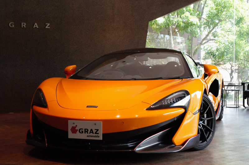 マクラーレン 600LT フロントリフター　カーボンセラミックブレーキ