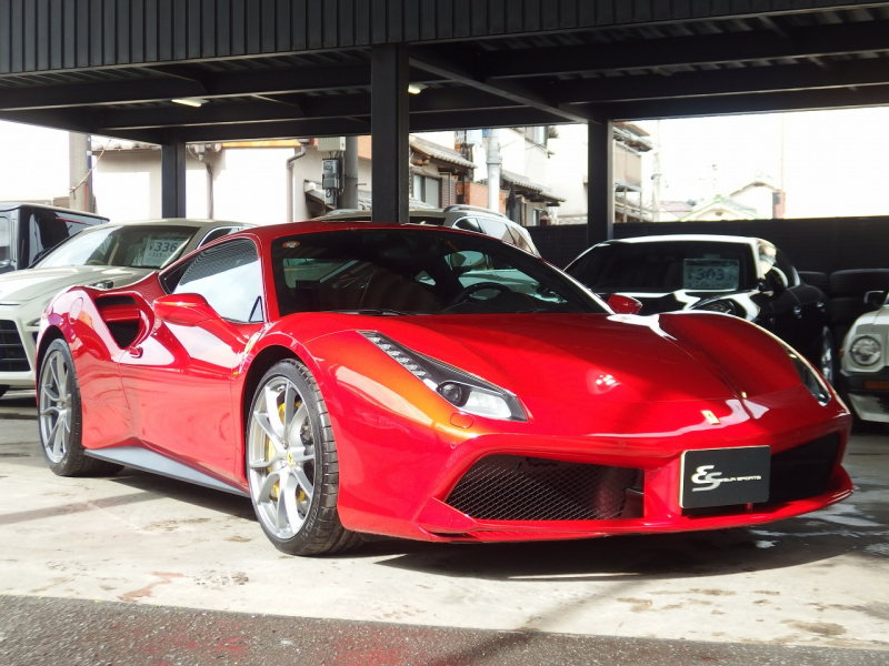 フェラーリ 488GTB 正規ディーラー車　左ハンドル　