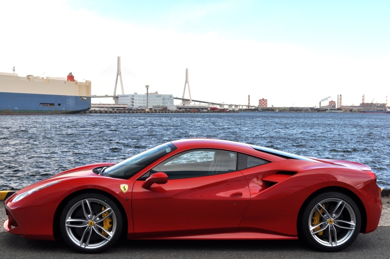 フェラーリ 488GTB 488GTBヨーロッパ新車並行新車自社輸入F