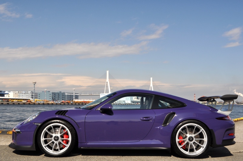 ポルシェ 911(Type991) GT3RSヨーロッパ新車並行未使用新車完全自社 