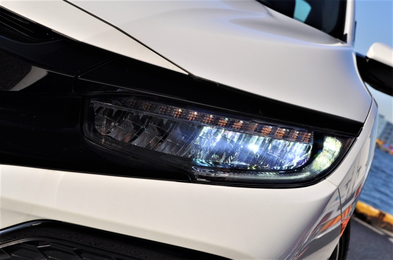 ホンダ(US) シビック HONDA USAシビッククーペSi自社輸入新車並行5MTプッシュボタンスタートLEDヘッドライトAppleカープレイ 新車  情報 | IWASAKI