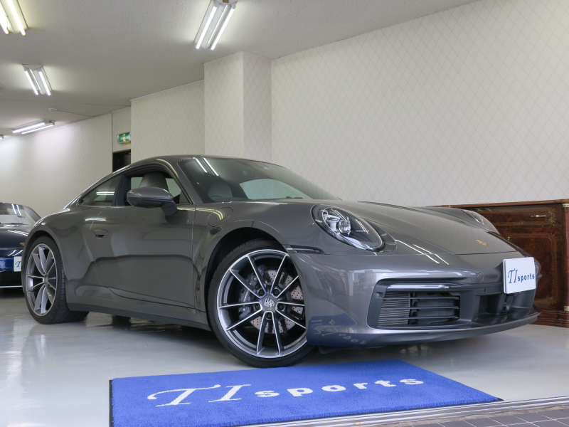 ポルシェ 911(Type992) CARRERA4