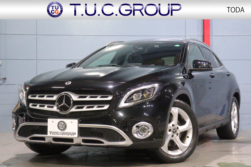 メルセデスベンツ GLA GLA220 4MATIC ﾌﾟﾚﾐｱﾑP ﾚｰﾀﾞｰSP　後期ﾓﾃﾞﾙ 黒革 ﾊﾟﾉﾗﾏｻﾝﾙｰﾌ 8ｲﾝﾁﾜｲﾄﾞﾅﾋﾞ CarPlay harman/kardonｻｳﾝﾄﾞ LEDﾍｯﾄﾞﾗｲﾄ ｱｸﾃｨﾌﾞｸﾙｺﾝ 自動ﾘｱｹﾞｰﾄ 18ｲﾝﾁｱﾙﾐ　2年保証