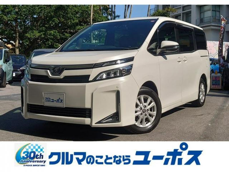 トヨタ ヴォクシー V　OP5年保証対象車　ETC　純正9インチナビ（CD・DVD・TV・BT）　シートヒーター　トヨタセーフティセンス　ドライブレコーダー　バックカメラ　LEDライト