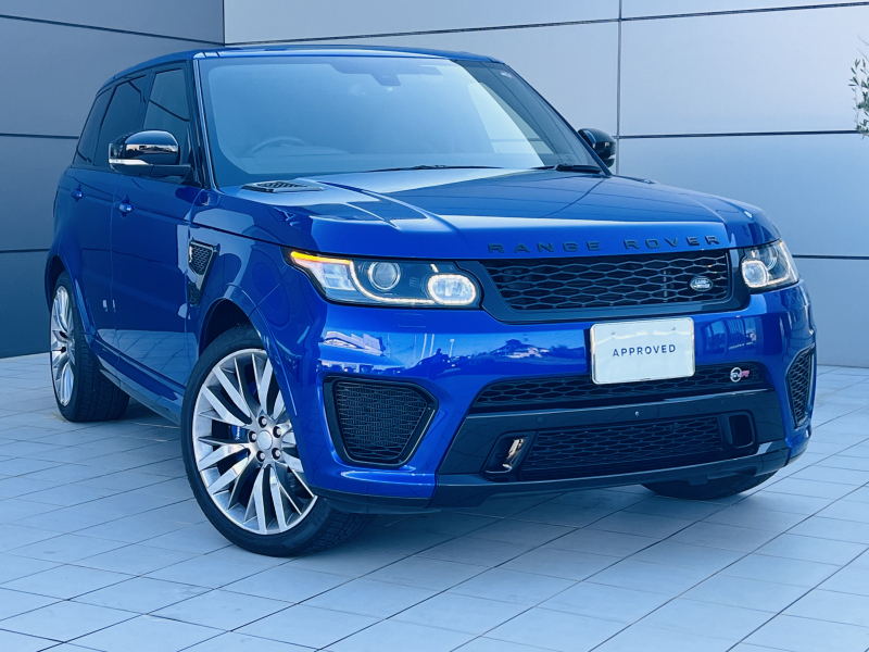 ランドローバー レンジローバーSPORT SVR 550PS 5.0 S/C 4WD スポーツシート スライディングパノラミックルーフ Meridianサラウンドサウンド スポーツサスペンション アクティブスポーツエグゾースト オートハイビーム アダプティブクルーズ ブラインドスポットモニター リバーストラフィックディテクション 全席シートヒータ