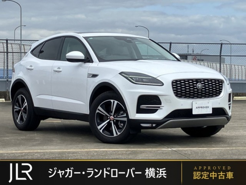 ジャガー E-PACE S2.0L D200 4WD 1オーナー パノラミックルーフ プレミアムLEDヘッドライト クリアサイトインテリアリヤビューミラー ハンズフリーパワーテールゲート 18インチスタイル5118ブラックコントラストホイール プライバシーガラス  ステアリングホイールヒーター ワイヤレスデバイスチャージング