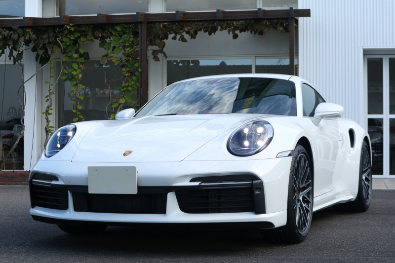 ポルシェ 911(Type992) 911ターボ　PDK　右ハンドル　正規ディ－ラ－車