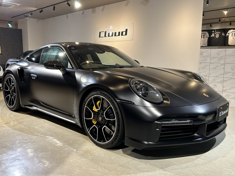 ポルシェ 911(Type992) Turbo S PDK  カーボンルーフ ブルメスター スポーツエグゾースト フロントリフト OP635万円