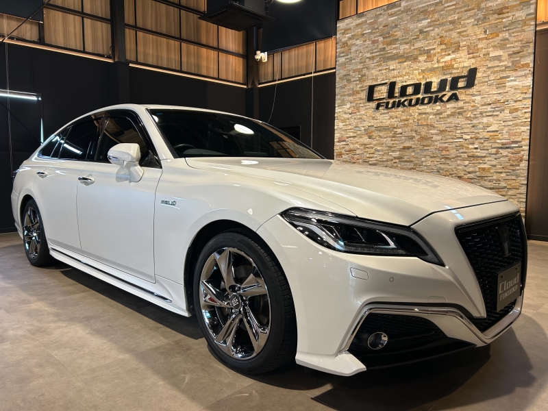 クラウンハイブリッド