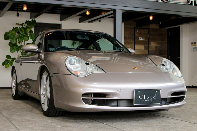 ポルシェ 911(Type996) カレラ　右H　MT6速