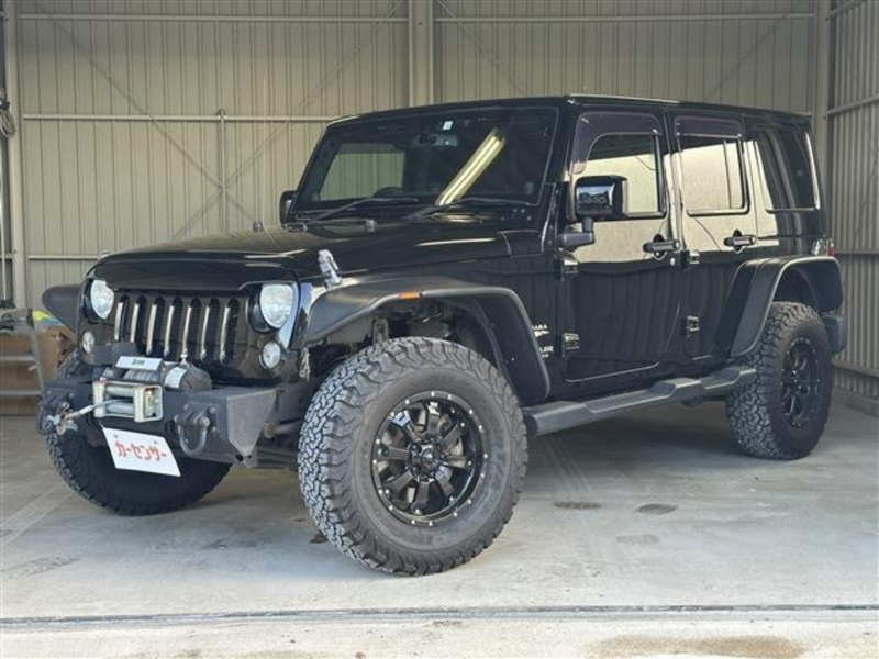 ジープ ラングラー アンリミテッド サハラ 4WD　社外17インチAW オールテレイン ウィンチ