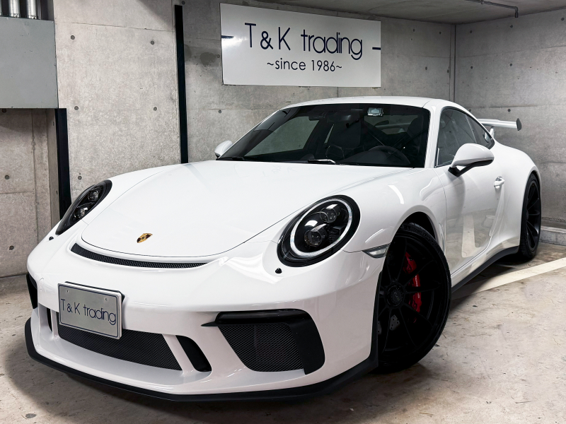 ポルシェ 911(Type991.2) GT3　左H　PDK　クラブスポーツ　S.クロノ　Fリフト　禁煙車　室内保管 　整備記録簿　ガラスコーティング施工済み