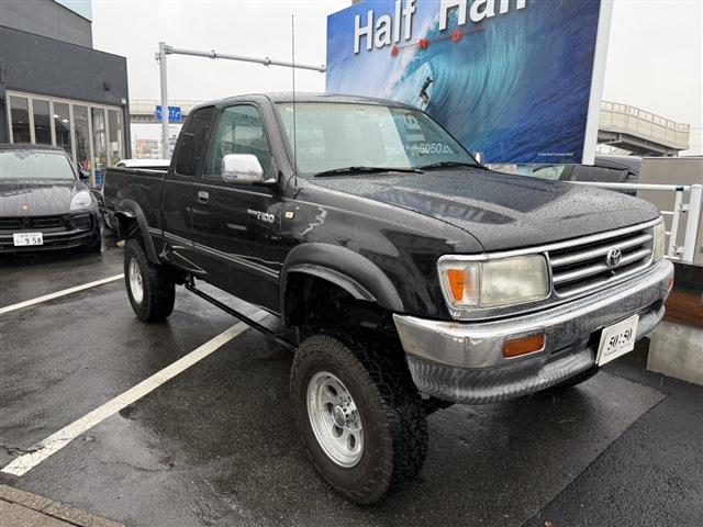 トヨタ(US) T-100 SR5